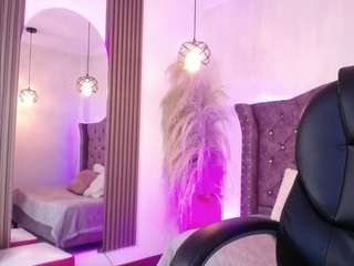 amaradavis webcam model