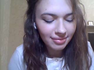 ayanabetance's CamSoda show and profile