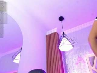 camillejhonson's CamSoda show and profile