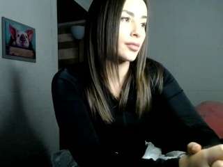 chaarlotte-johnson webcam model