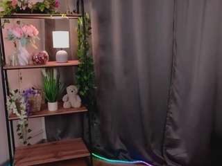 elizabeth-lee Live Webcam on CamSoda