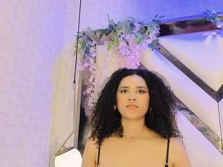 Check out gorgeous broadcaster Lilithadams and her bare naked figure lilithadams from CamSoda