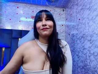 lorena-wattson live cam profile