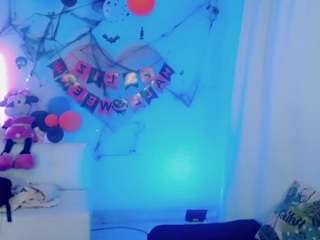 mishel-hott webcam