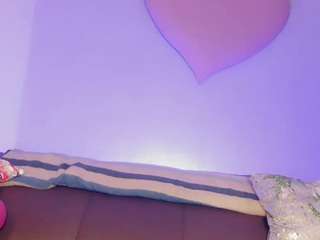  mishel-hott chat room