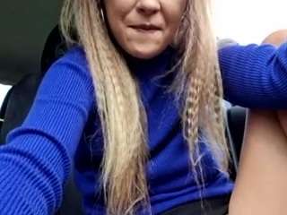 sexyriskygirl