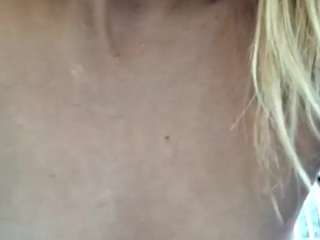 sexyriskygirl Live Webcam on CamSoda