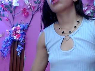 skinnysofia18