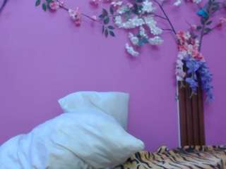 skinnysofia18 webcam