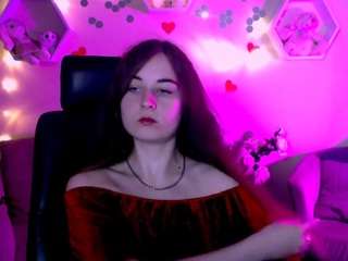  zara-lys chat room