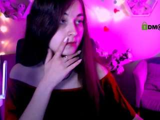  zara-lys chat room