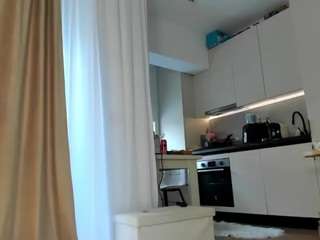 Anya-Belle live cam preview