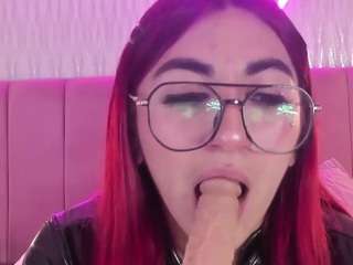 cherryflame-vc's CamSoda show and profile