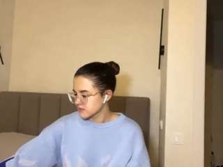  edithzacek chat room