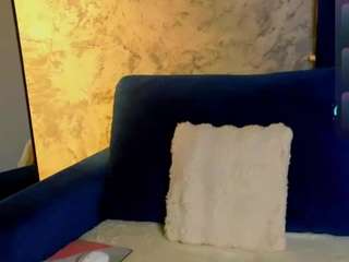 KaylaJoyy live webcam show