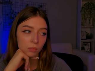 kristylovee