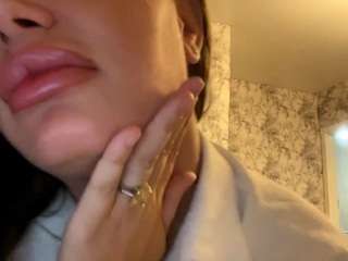 lucillaednie Live Webcam on CamSoda