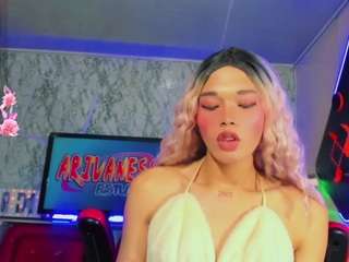 madison-mujica Live Webcam on CamSoda