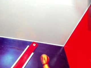 madison-mujica webcam model