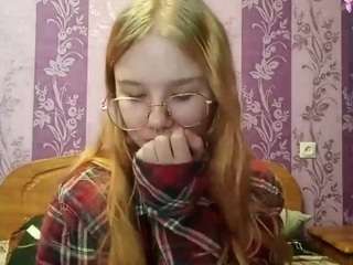 margitpenceal webcam model