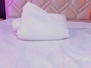  miaafarrel chat room