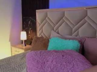 MiaaFarrel live cam preview