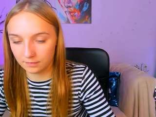 raquel-luxury from CamSoda is Freechat