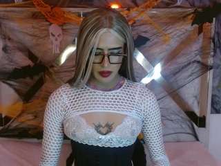 scarlettqueencs Live Webcam on CamSoda