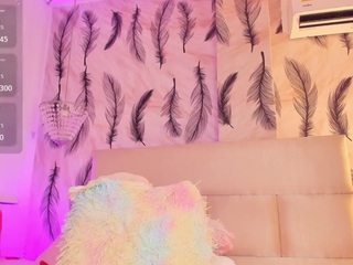 viviprinncess's CamSoda show and profile