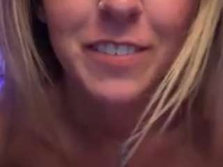 daisyjones77 webcam