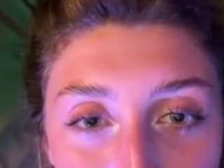 daisyjones77 webcam