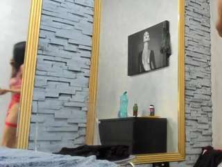 ishalyn Live Webcam on CamSoda