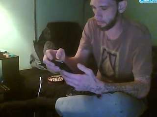 jnic9550 Brown hair live webcam