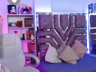 ashleyparkerr Live Webcam on CamSoda