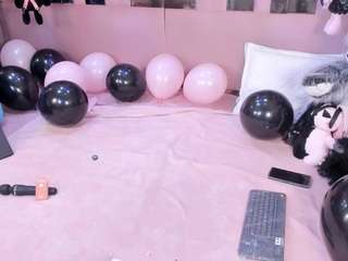 bizzynoar Sex Cam Show