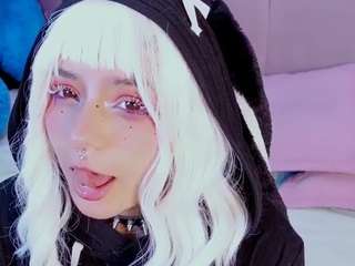 bizzynoar live cam preview