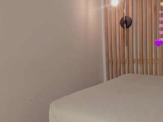 emma-cleir from CamSoda is Freechat