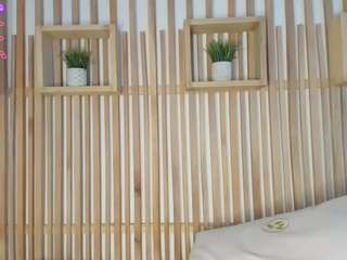 emma-cleir Live Webcam on CamSoda