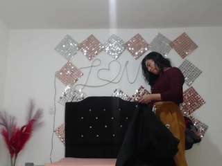 jatzibe-hot-93 Sex Cam Show