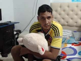 Alexcumhot