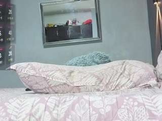 scarlethnyx Lovens live webcam