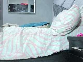 scarlethnyx