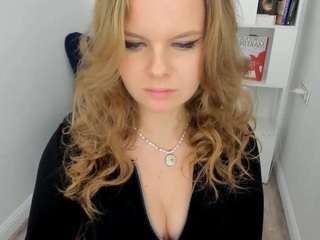 wildedesire Live Webcam on CamSoda