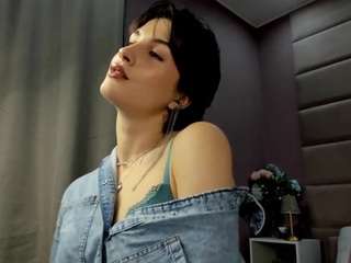 AdelinePerle