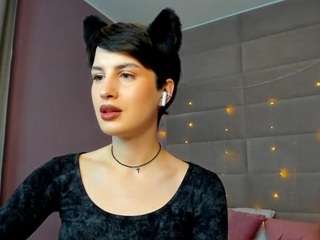 adelineperle camsoda