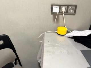 adriashatt Live Webcam on CamSoda