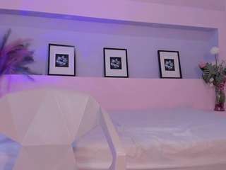 anaisvelvet11 webcam