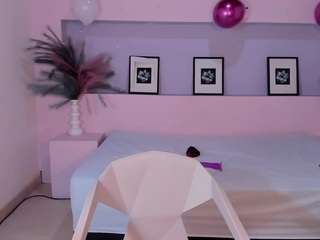 anaisvelvet11 camsoda