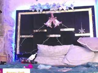 bunny-0's CamSoda show and profile