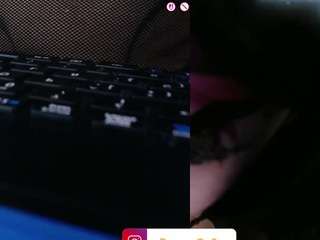 bunny-0's CamSoda show and profile